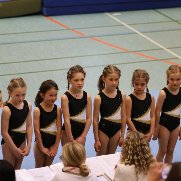 Starker Saisonstart der Turnerinnen