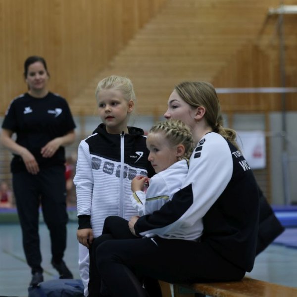 Starker Saisonstart der Turnerinnen