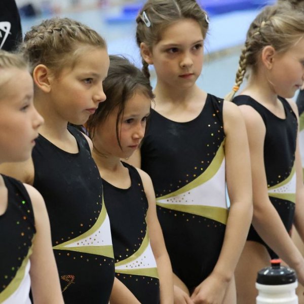 Starker Saisonstart der Turnerinnen