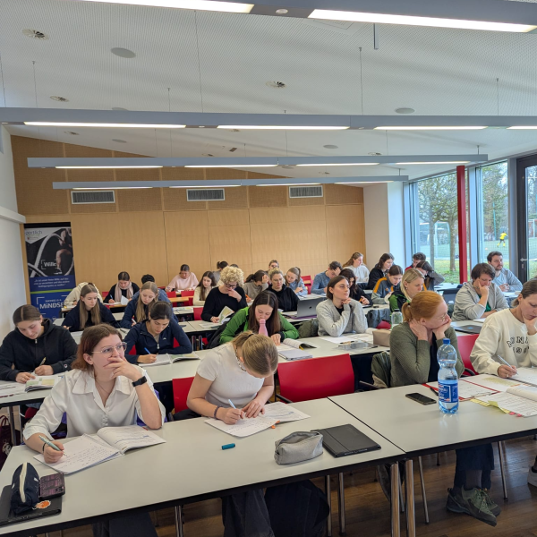 Erfolgreiche zweite Runde der Wertungsrichter*innen Ausbildung im Turn10® 2025+  Programm