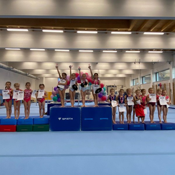 Gymtex Mini Team Cup der Kunstturnerinnen