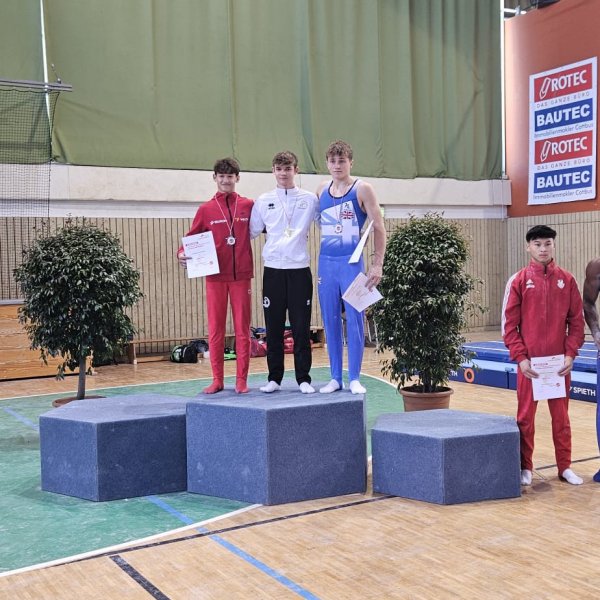 Internationales Meeting "Juniors Trophy" – Kunstturnen  