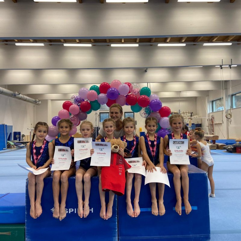 Gymtex Mini Team Cup der Kunstturnerinnen